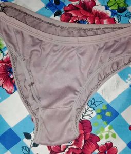Brief