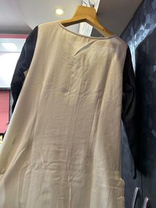 Pure Cotton Kurti - full Sleeves &amp; Modern Print