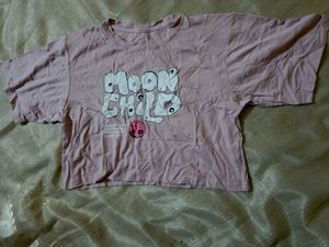 Woman Cute Moon crop tshirt xxl