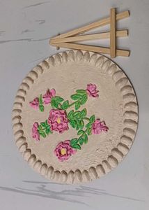 Cardboard Showpiece With Stand