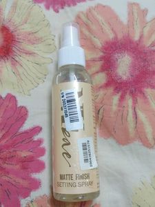 Makeup Setting Spray