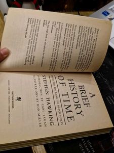 A Brief History Of Time By Stephen Hawking