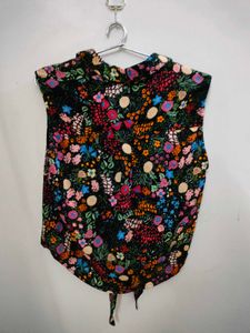 Floral Print Top (Size M)