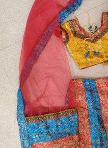 Lehenga Choli For Girls