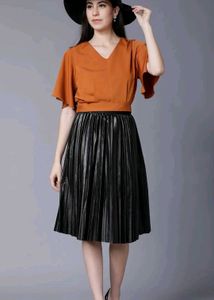 Stylish Blouson Crop Top