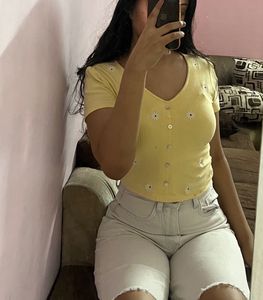 Daisy Knit Baby Tee 🌼