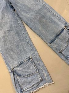 Distressed Wide-Leg Jeans with Cargo Pockets