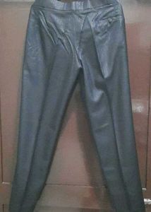 V Dot Charcoal Grey SkinnyFit Single-Breasted.