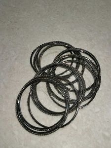 Sparkling Bangle Set