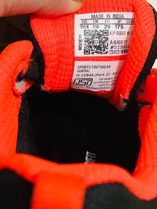 Adidas Boy Footwear 6-8 Years