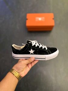 *CONVERSE STAR VINTAGE MEN AND WOMEN*