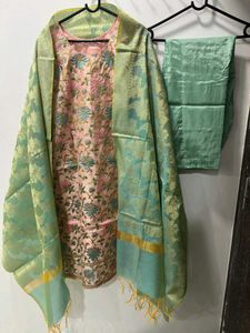 Embroidered Pant Suit