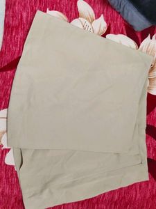 Beige Linen Squats