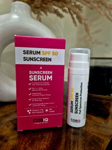 COSIQ Sunscreen Serum SPF 50
