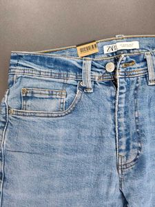 Zara Light Wash Denim Jeans