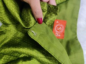 💚 Olive Green Fully Stitched Blouse