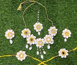 Floral Jewelry Set