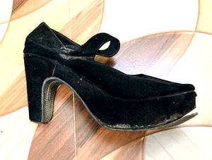 Black 🖤 High Heels 👠 For Party 🎉 &amp; Weddings
