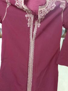 Elegant Maroon Kurta