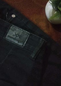 Skinny Jean. Black.