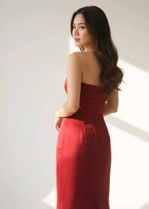 Elegant Red Midi Dress