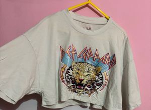Def Leppard Graphic Tee