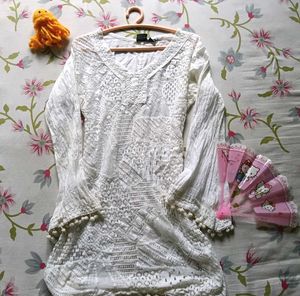 White Kurthi