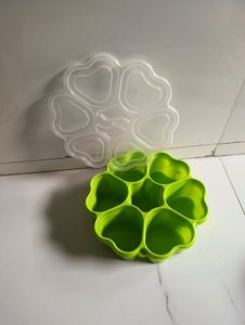 Plastic Heart Shape 7 Sections Spice Box / Masala