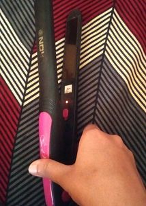 Nova Hair Straightner (Ceramic Plated)