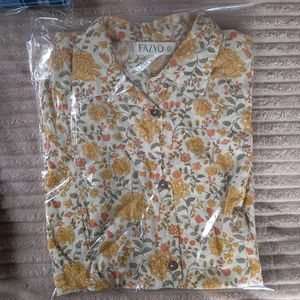 Floral Print Sleeveless Top