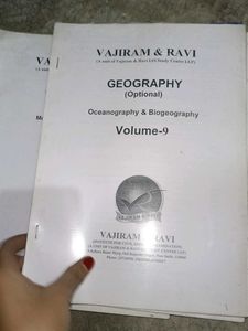 Vajiram &amp; Ravi Geography Vol. 1