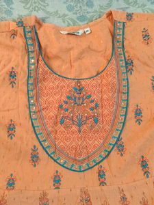 Peach Printed women kurti