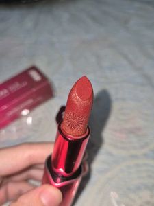 Nykaa Ultra Silk Lipstick