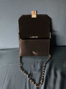 Black Clutch