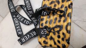 Trendy Crossbody Luxury Sling Box Bag For Girls