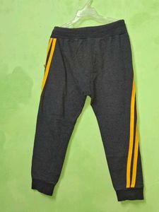Boys&#39; Sporty Sweatpants