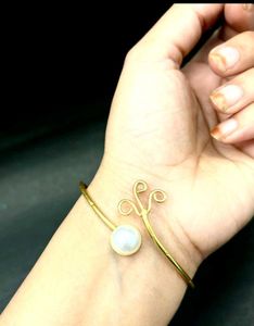 Floral Bangle