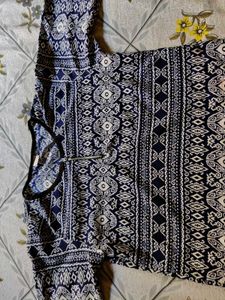 Patterned Top