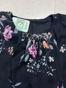 Black New Top With Lining