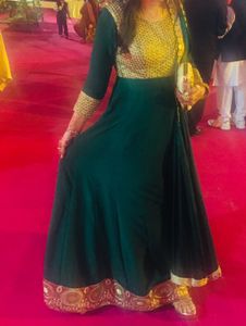 Elegant Green &amp; Gold Ethnic Gown