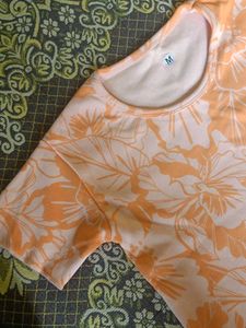 Floral Print Tee - Size M