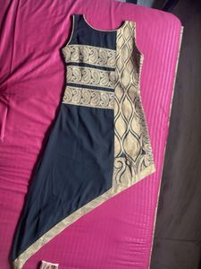 Ethnic Kurta With Bronze Gold Leggings