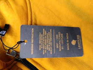 Stylish Yellow Men&#39;s Jacket