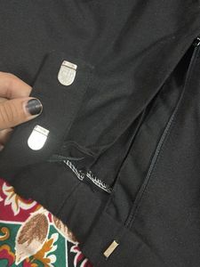 BLACK TROUSER