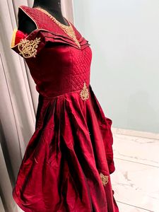 Ethnic Gown (Unused )
