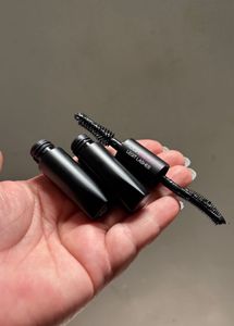 Huda Beauty Legit Lashes Mascarra Mini