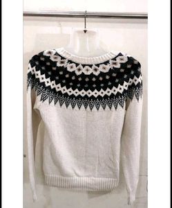 Stylish Patterned Pullover Sweater