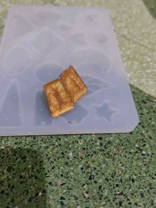 Golden Resin Earrings