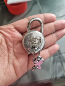 Moble Lock And 3 Keys