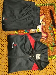 Victa Brand Track Suit XXL Brand